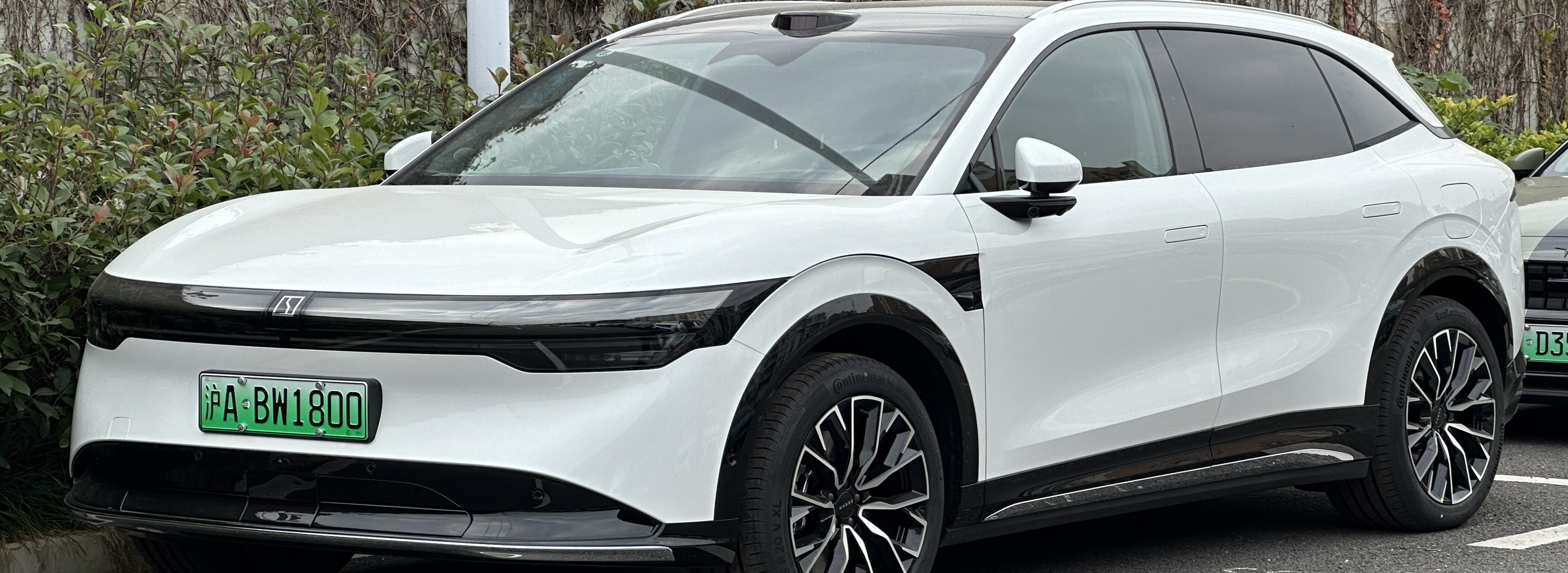 Zeekr 7X — Обзор нового флагманского электро-SUV 2026: Революция в быстрой зарядке