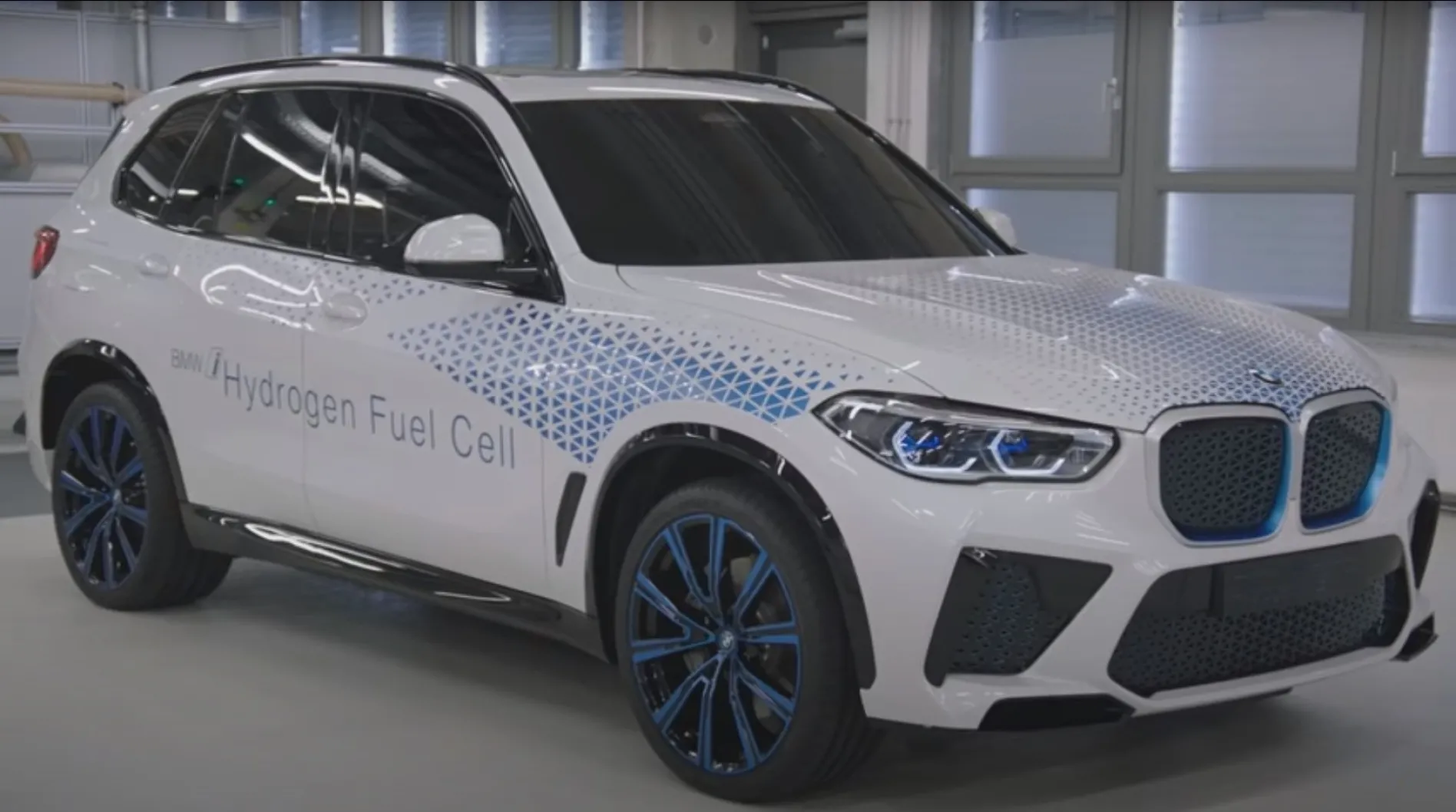 Fuel Cell Electric Vehicle BMW